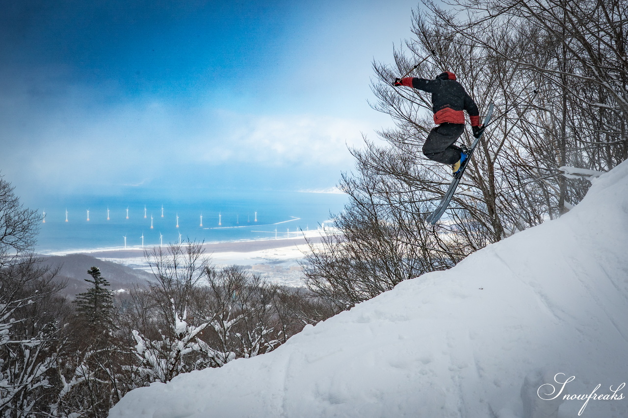 2026【4FRNT GUERRILLA RIDE EVENT】｜アメリカからやってきたゲストライダーたちが、サッポロテイネを滑る、飛ぶ！！